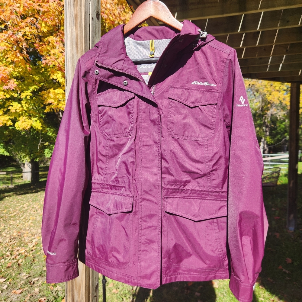 Columbia 4 Pocket Nylon Rain Jacket